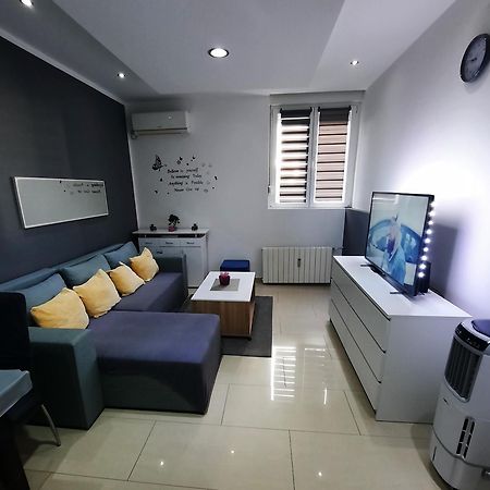 Apartment Alex Rijeka Buitenkant foto